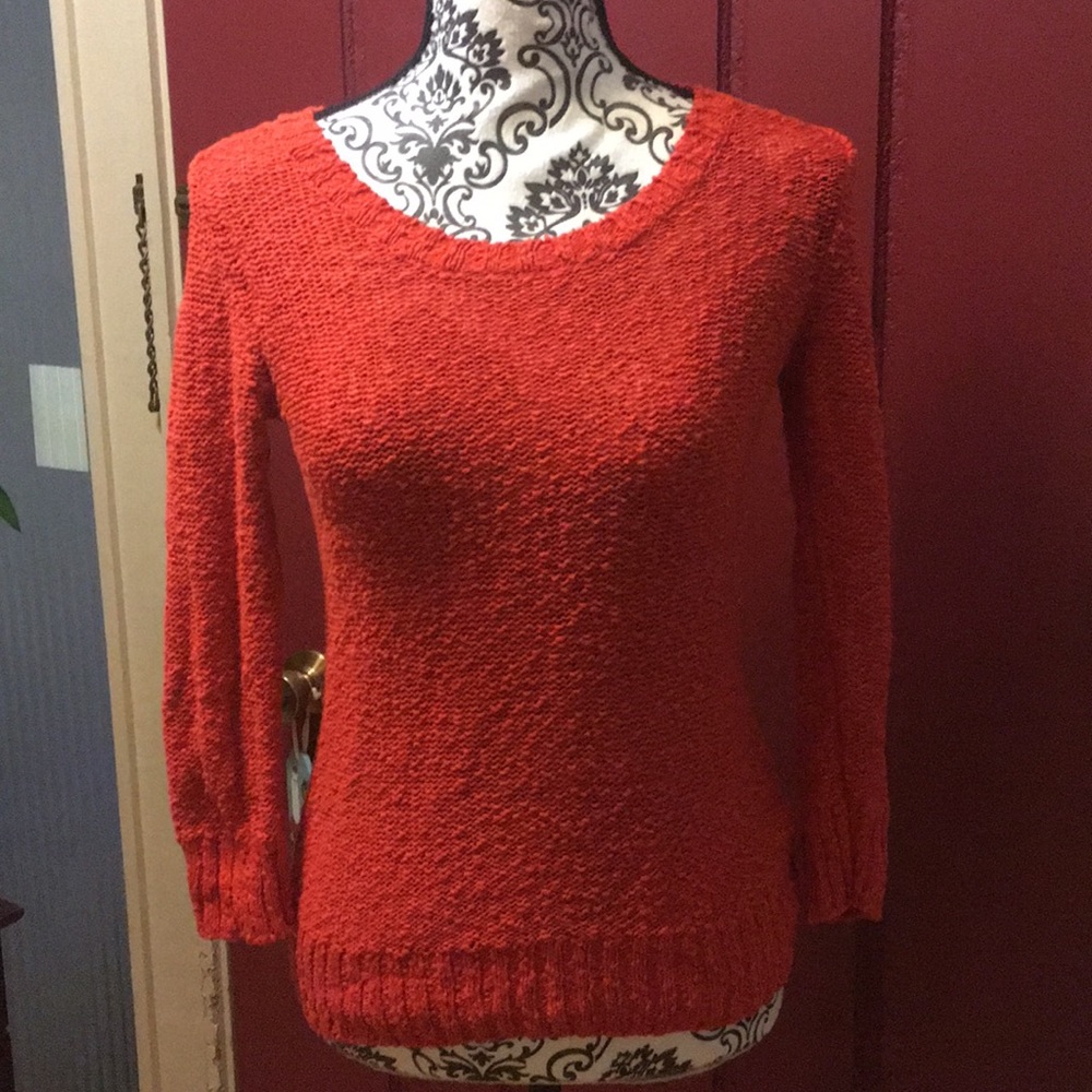 Sweater - Picture 1 of 3